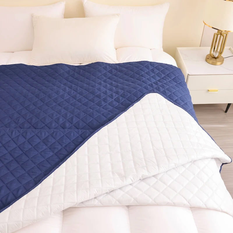 A waterproof quilted bed cover for dogs — supplier photograph 4 of 10