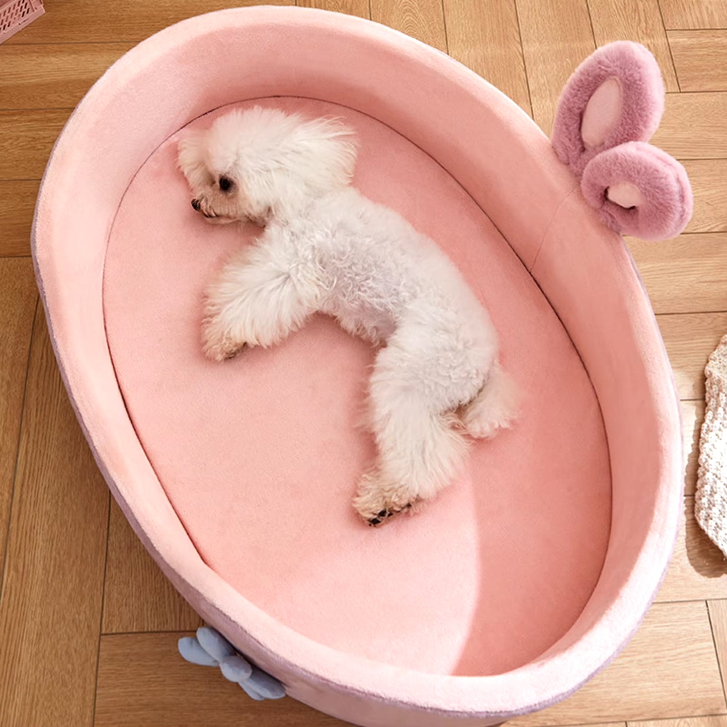 A bolster dog bed — supplier photograph 6 of 7