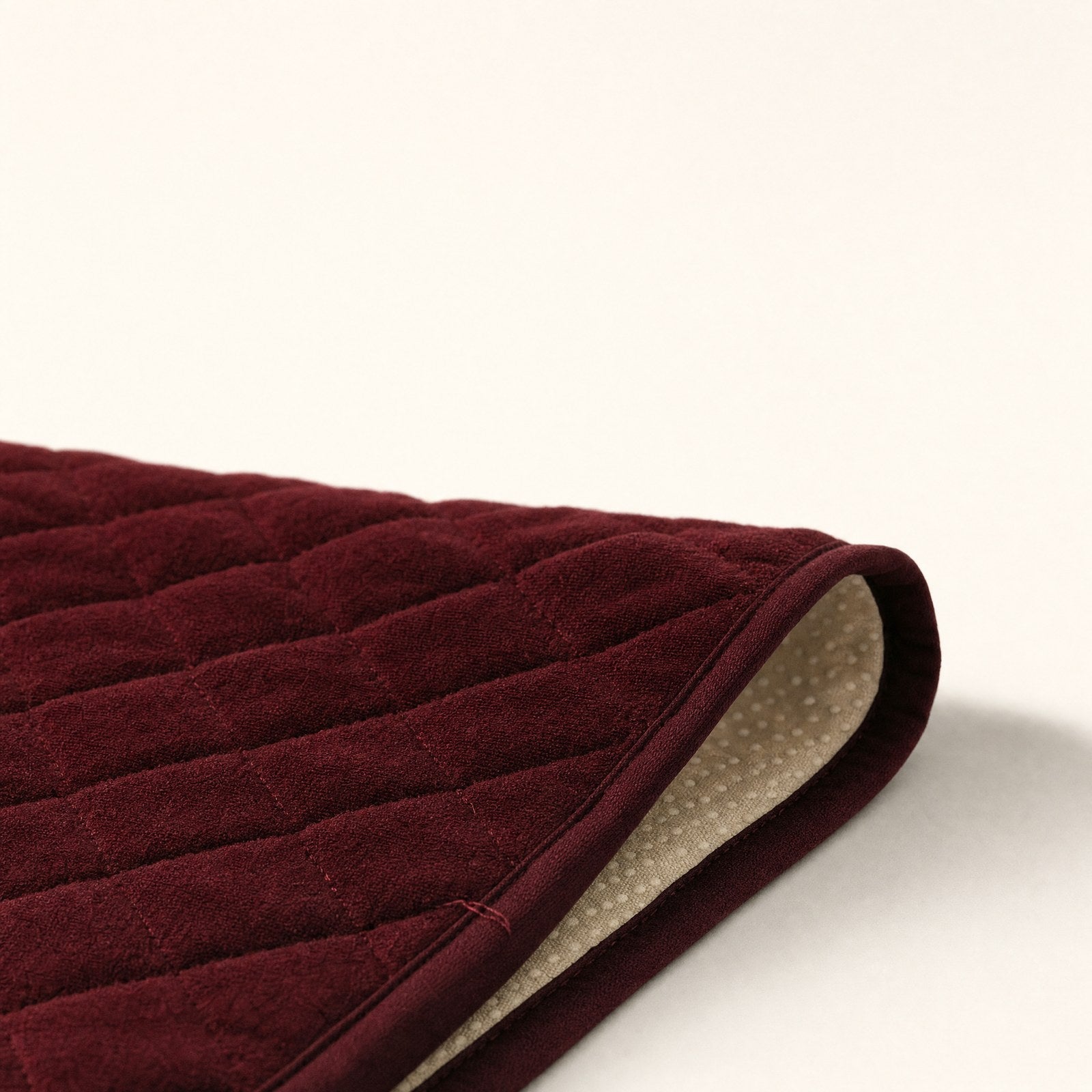 Close-up of the bound edge and its topstitch