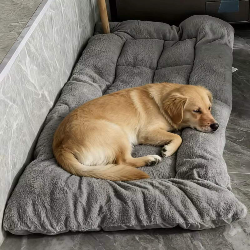 A dog bed with sides on three edges — supplier photograph 5 of 7