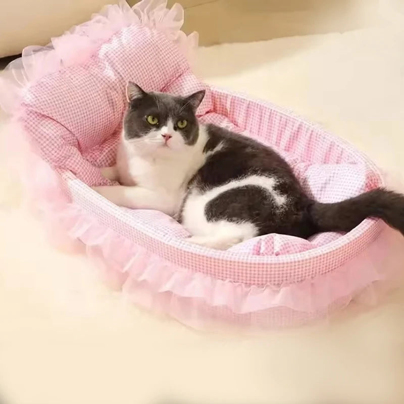 A quilted donut dog bed — supplier photograph 3 of 9