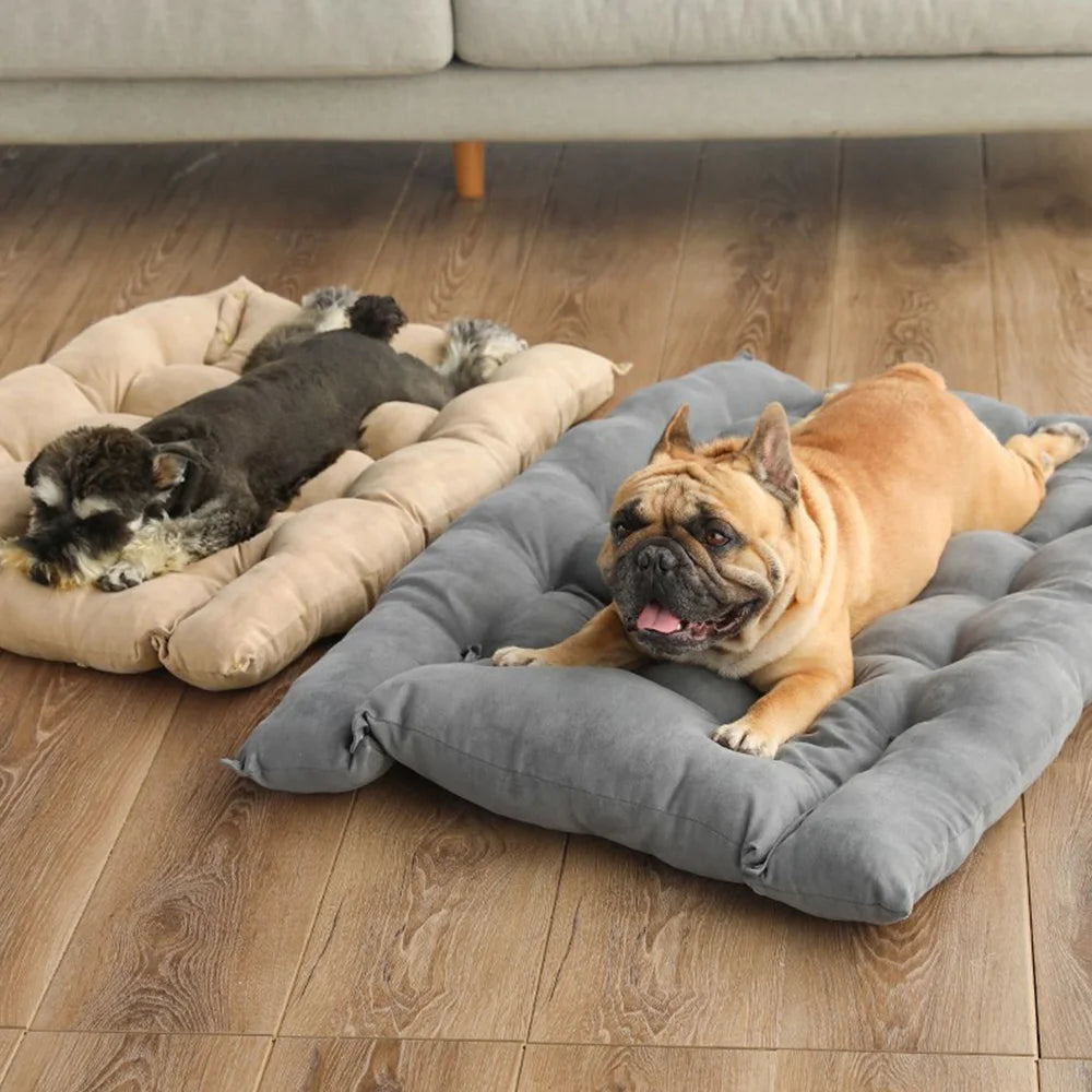 A dog bed with sides on three edges — supplier photograph 5 of 9