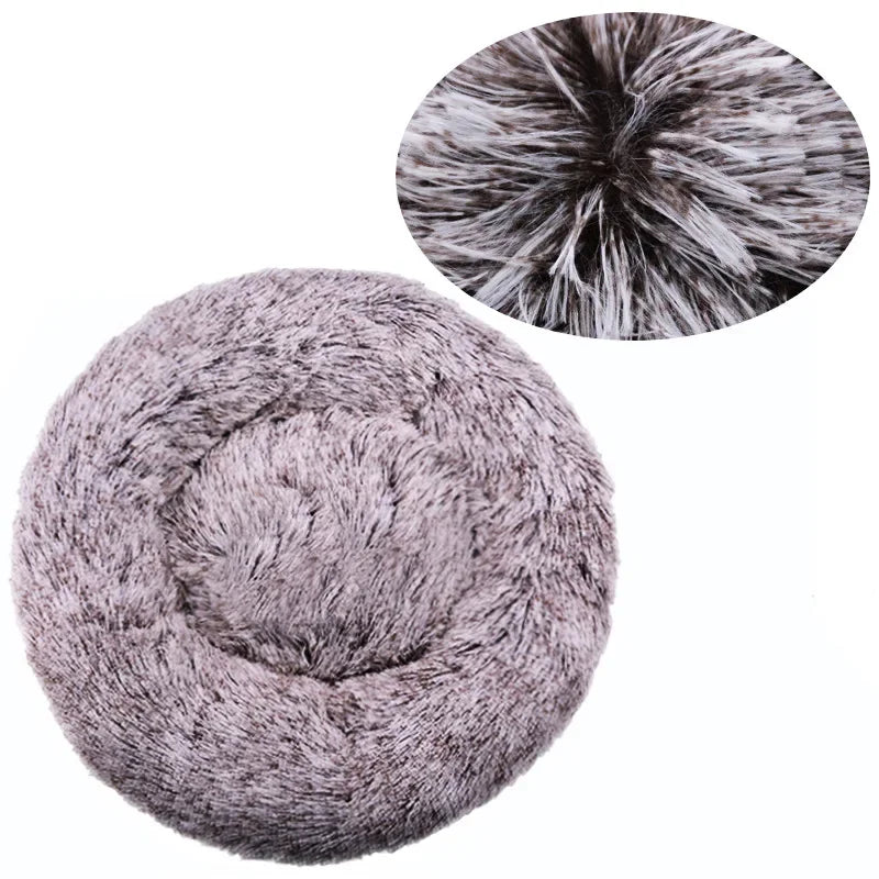 A round dog bed with a raised rim — supplier photograph 8 of 28