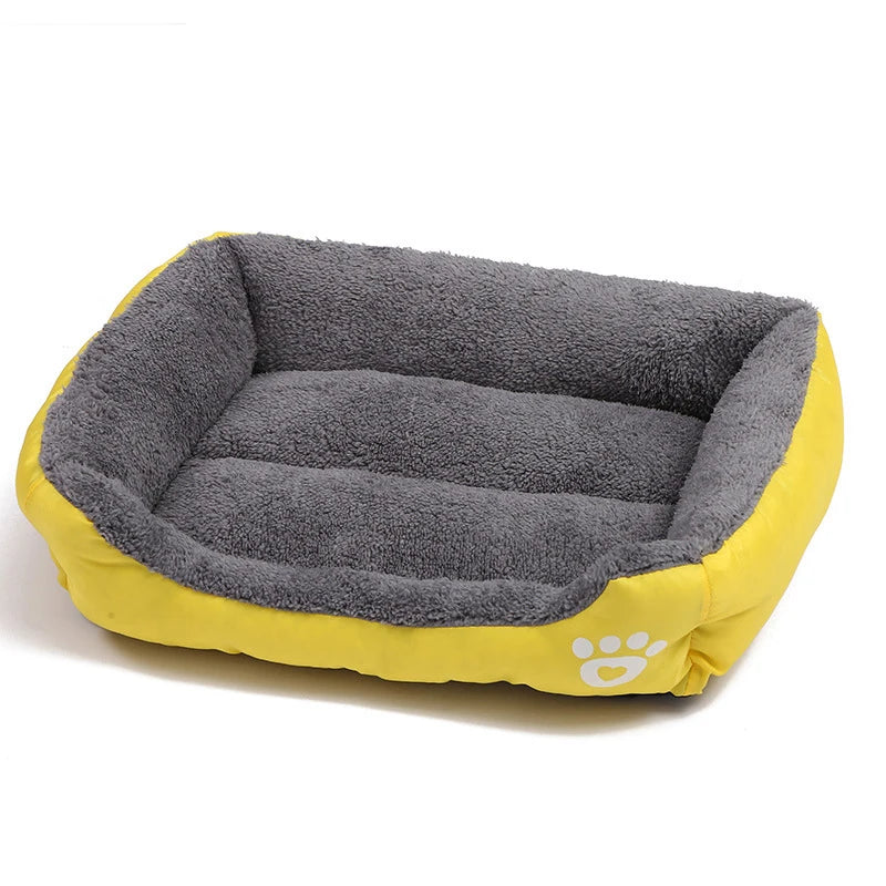 A dog bed with sides on three edges, washable — supplier photograph 14 of 20