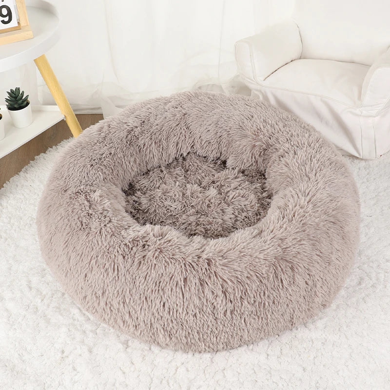 A light frosted plush donut dog bed — supplier photograph 13 of 16