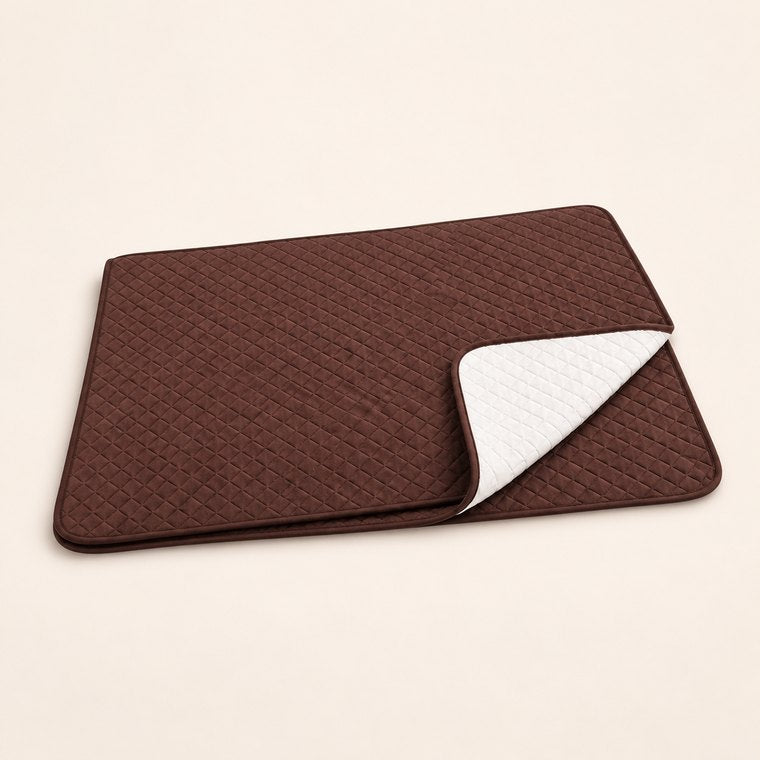 Diamond-Quilted Waterproof Dog Blanket in Brown