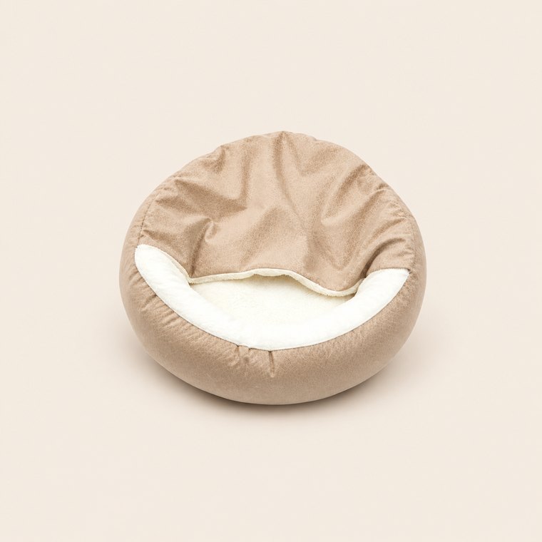 Warm Indoor Dog Bed in Beige